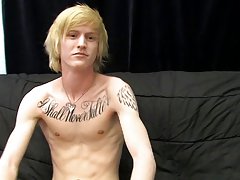 Twink fight pic and black twink guy porn pictures at Boy Crush!
