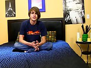 After talking about the kind of boyz he is into, Alex strips down to jerk off until this guy cums gay porn twinks teens at Boy Crush!