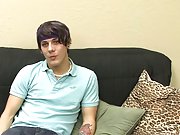 Twink sex wallpapers and twink boys rimming in shower video at Boy Crush!