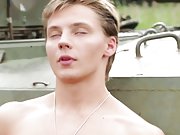 Russian twink webcams and two french twinks outdoors at Staxus
