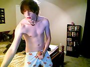 Twink bubble but pics and white boy masturbation - at Boy Feast!